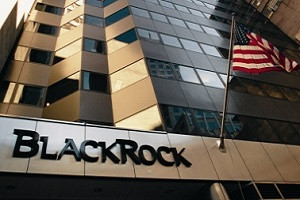 BlackRock: инвесторы не должны продавать золото - Alin.kz