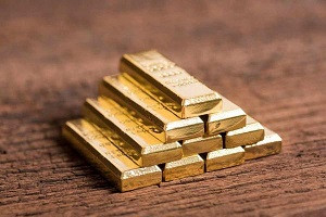 Fitch Solutions: золото под давлением в 2022 году - Alin.kz
