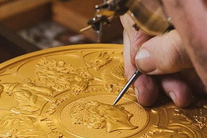 Самые большие золотые инвестиционные монеты мира - Alin.kz
